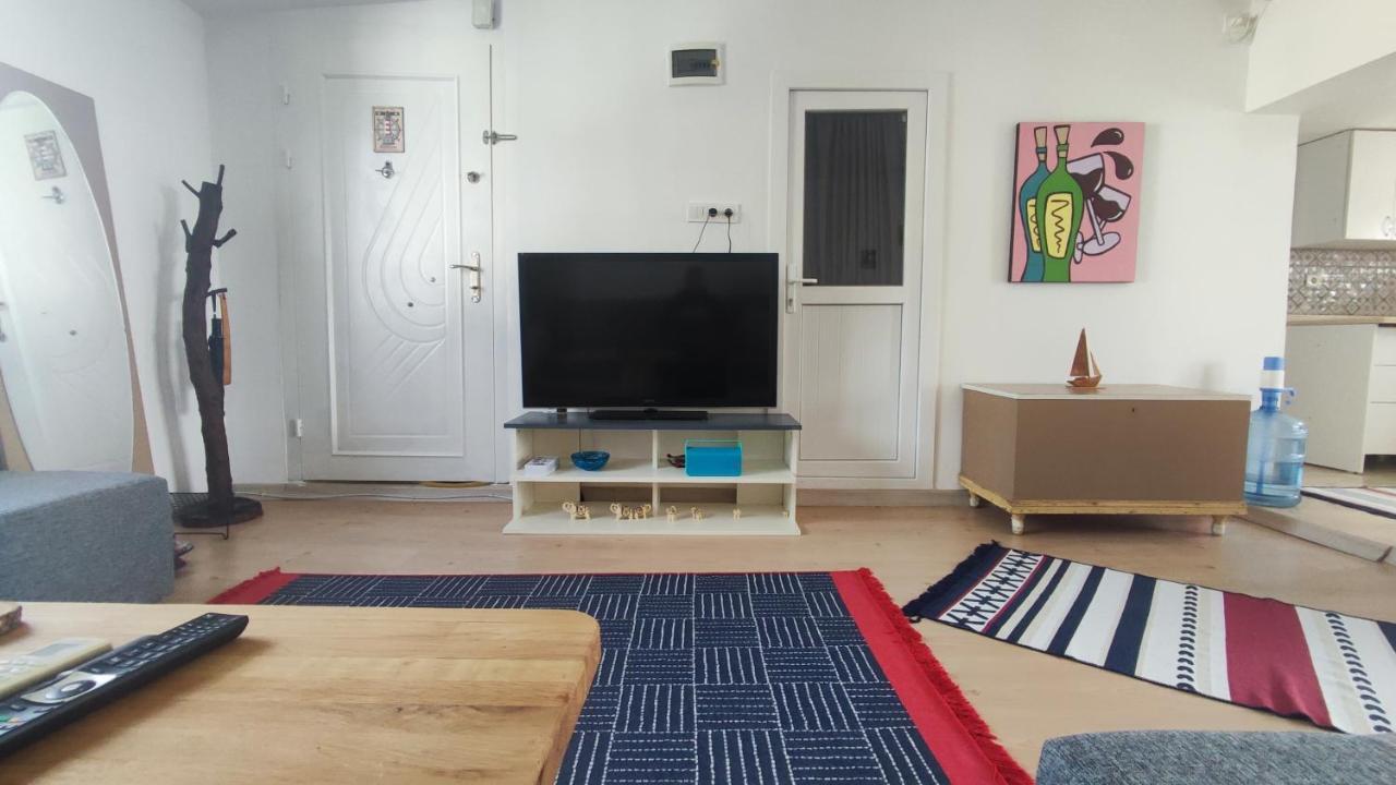 Central, Cozy, 15 Min Walk To The Beach, Fast Wi-Fi, Free Parking, 4Ppl Бодрум Екстер'єр фото