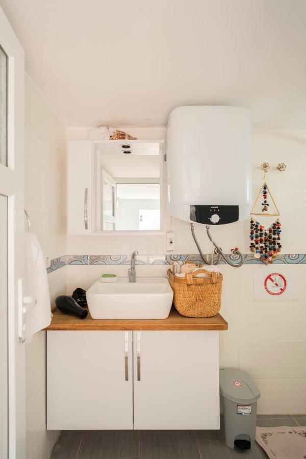 Central, Cozy, 15 Min Walk To The Beach, Fast Wi-Fi, Free Parking, 4Ppl Бодрум Екстер'єр фото