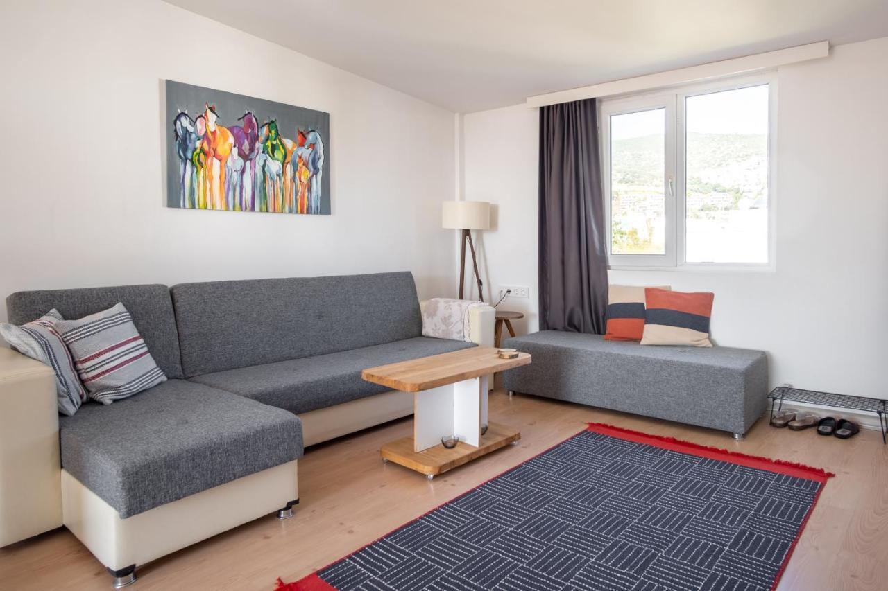 Central, Cozy, 15 Min Walk To The Beach, Fast Wi-Fi, Free Parking, 4Ppl Бодрум Екстер'єр фото